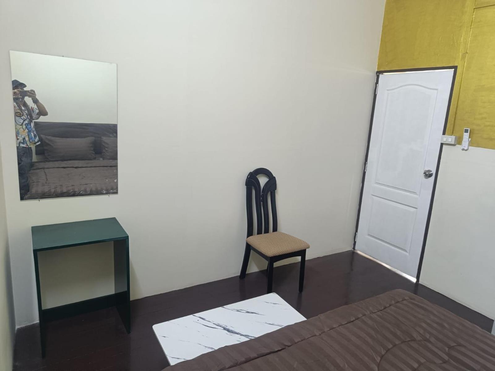 The House Hostel バンコク都 エクステリア 写真