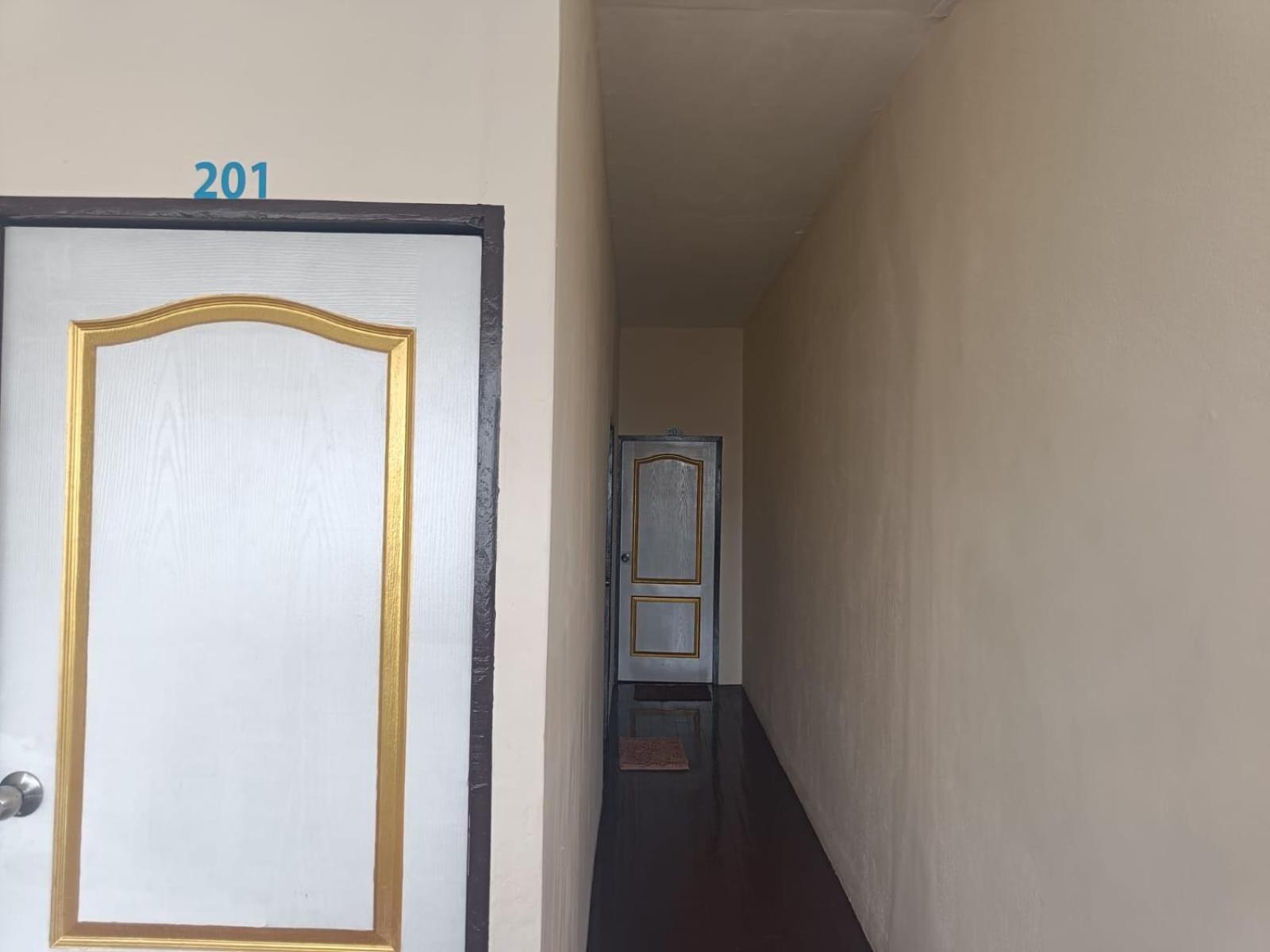 The House Hostel バンコク都 エクステリア 写真