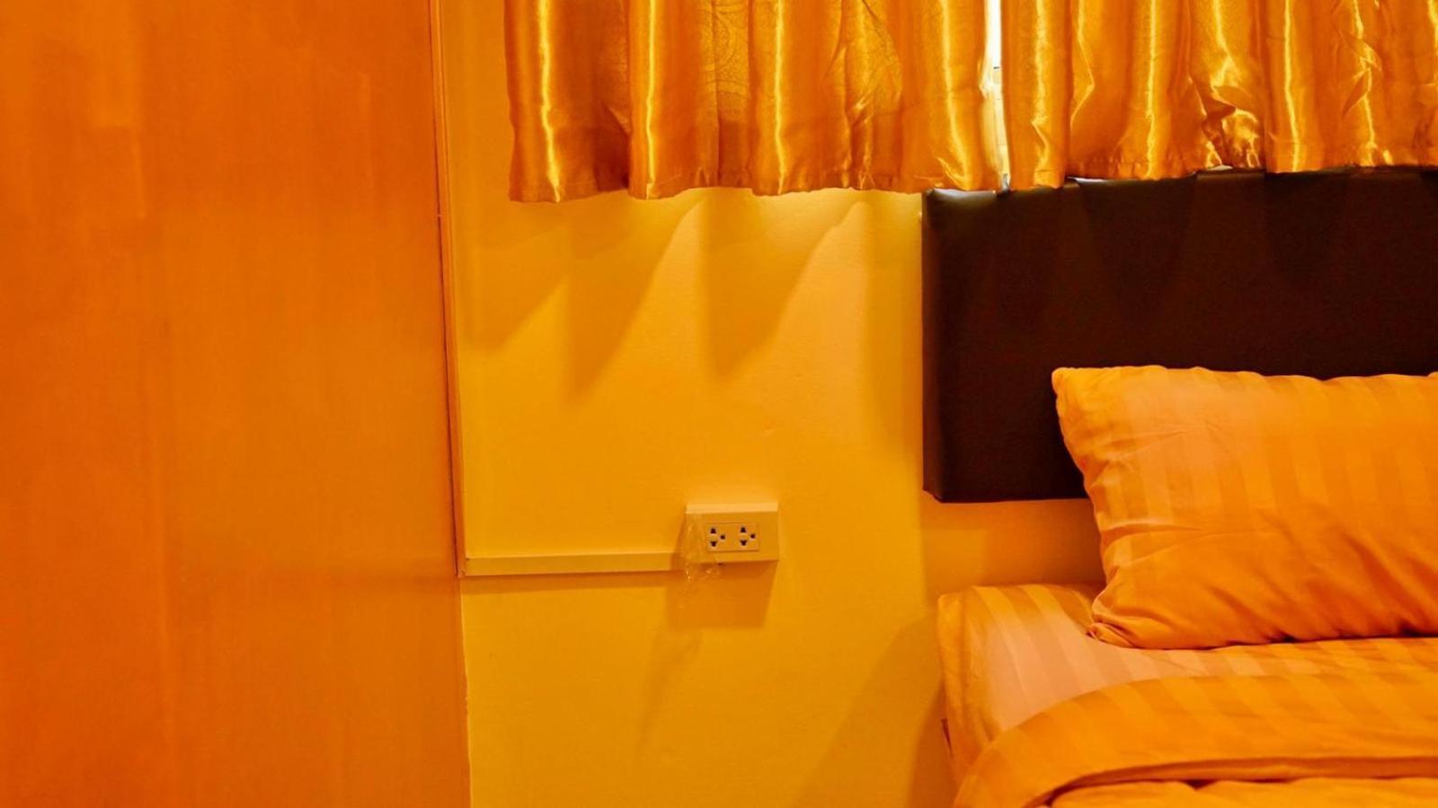 The House Hostel バンコク都 エクステリア 写真