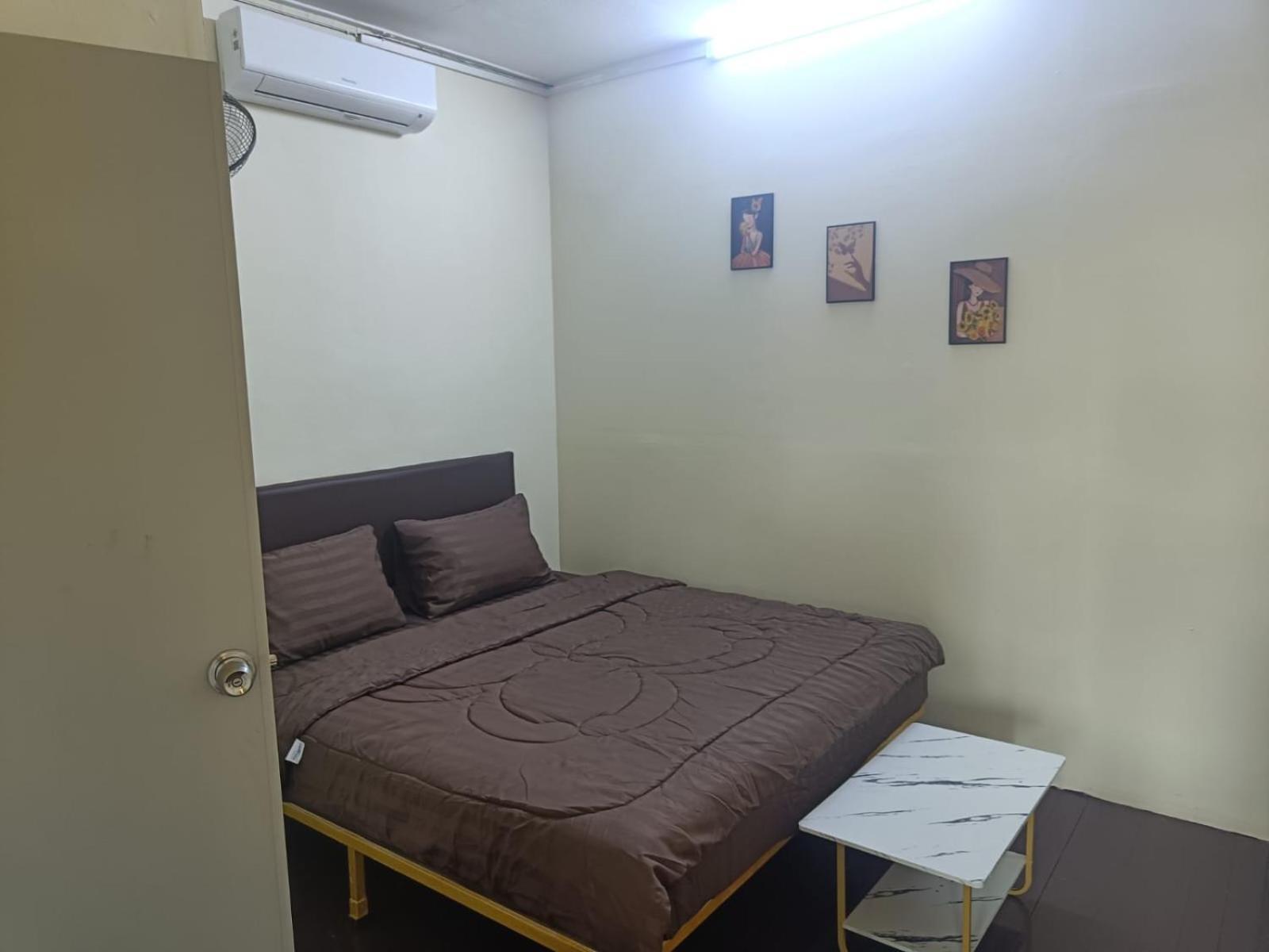 The House Hostel バンコク都 エクステリア 写真
