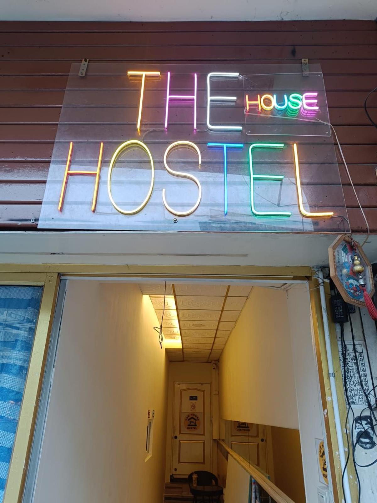 The House Hostel バンコク都 エクステリア 写真