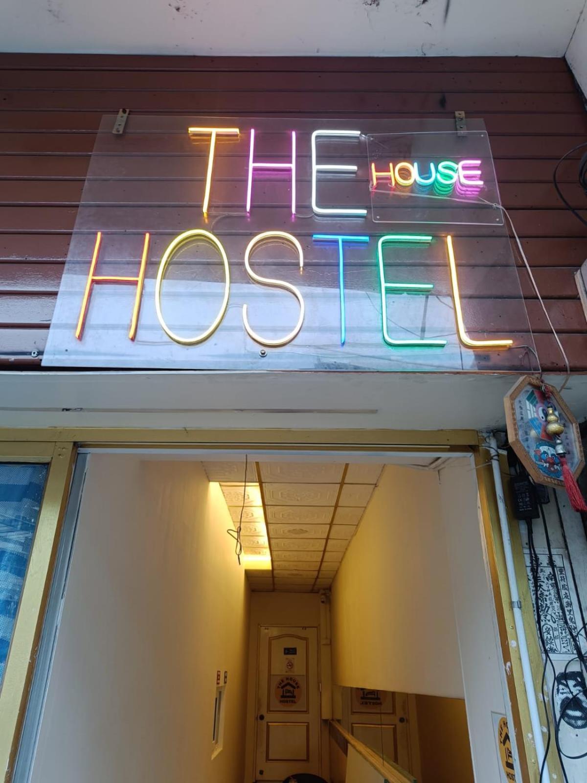 The House Hostel バンコク都 エクステリア 写真